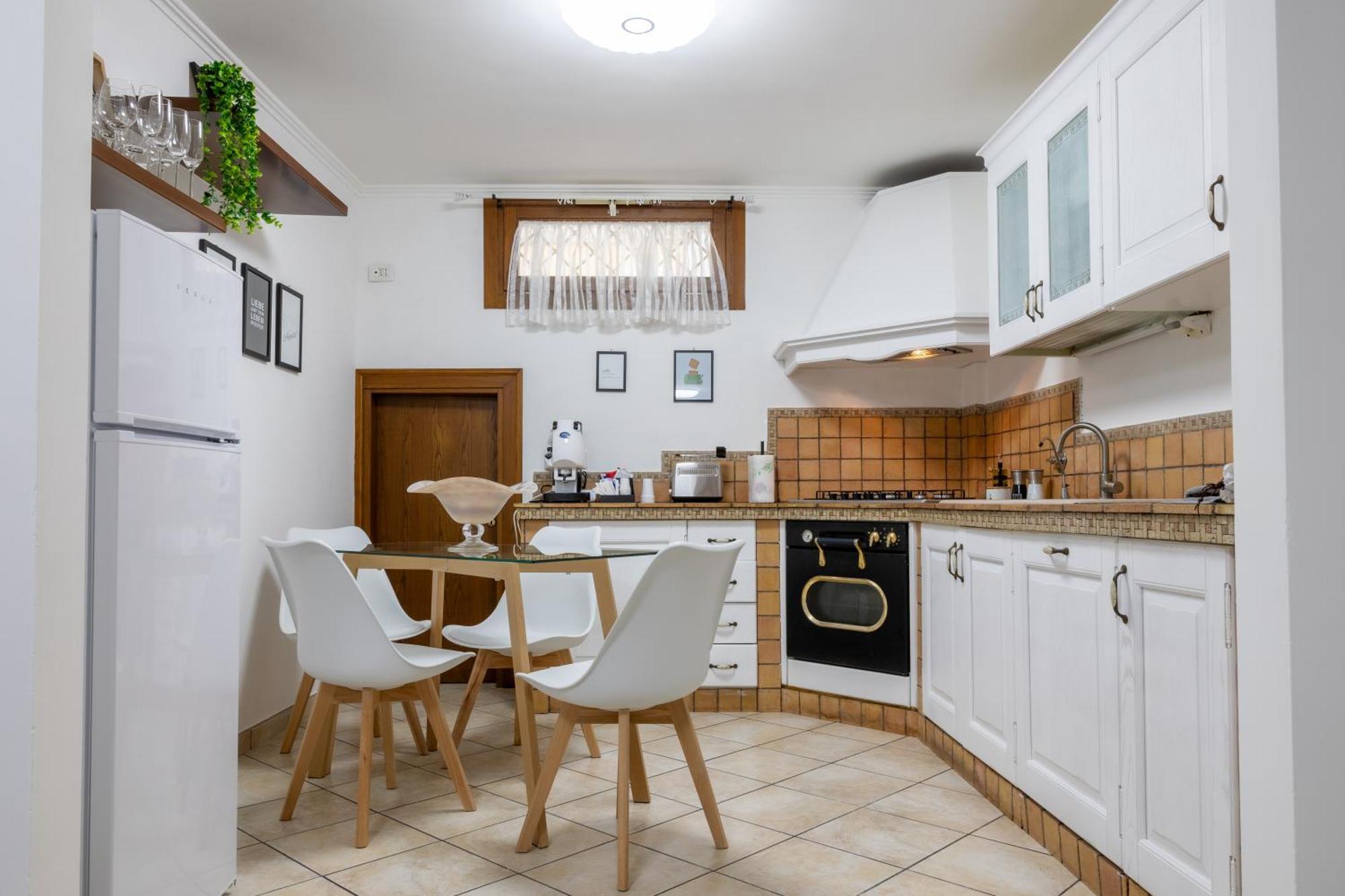 20 Min Aeroporto Fco - Casa Tranquilla Con Parcheggio Esterno Gratuito 아칠리아 외부 사진